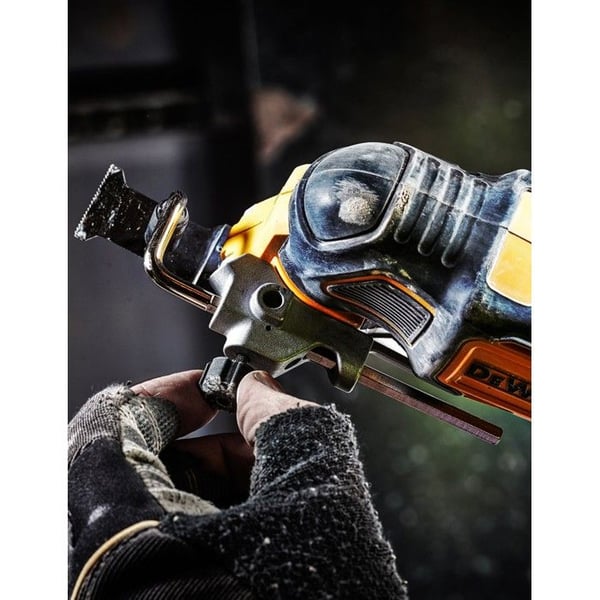 Multi-cutter DEWALT - DCS355NT - 18V - T-STAK-fodral - 32 tillbehör - Borstlös motor