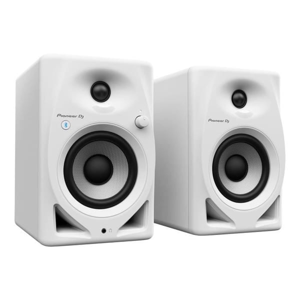 Ett par Pioneer DJ DM-40D-BT-W övervakningshögtalare - Bluetooth - Basreflex - 2x19W - DJ eller produktionsläge - Vit