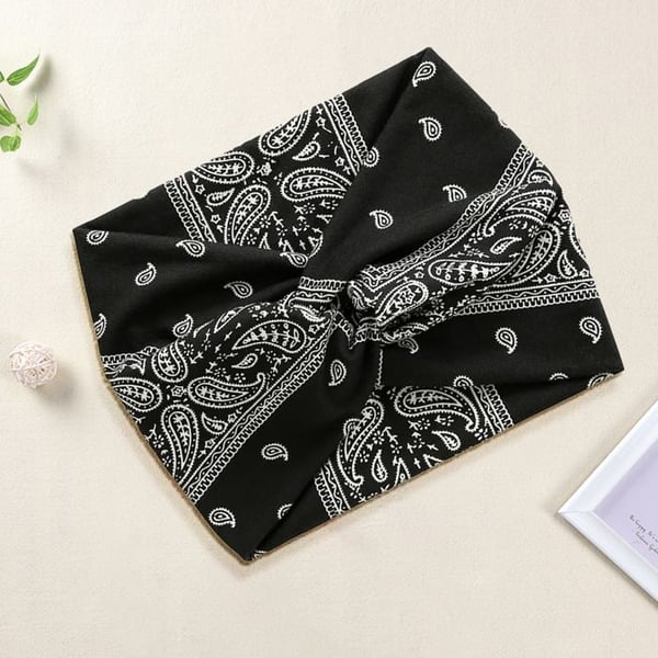 Korsad Bandana - AVIZAR - Vintage Paisley Tryck - Mjuk Bomull - Svart - Dam
