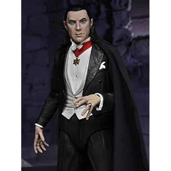 Figur - NECA - Ultimate Dracula - 17,8 cm - 3 utbytbara huvuden - Tillbehör ingår