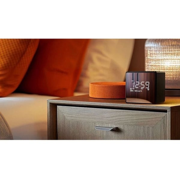 Philips TAR4600 FM DAB ja DAB+ herätysradio Harmaa