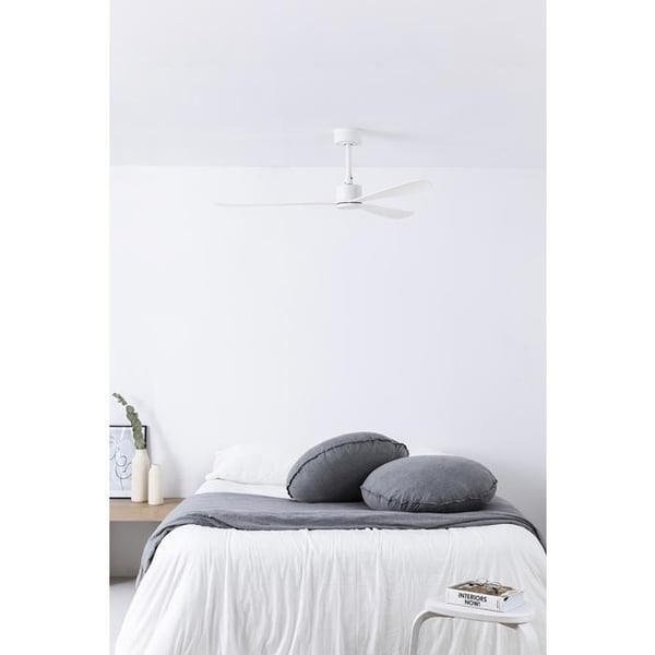 Takfläkt utan ljus vit Ø 132 cm AMELIA 33760