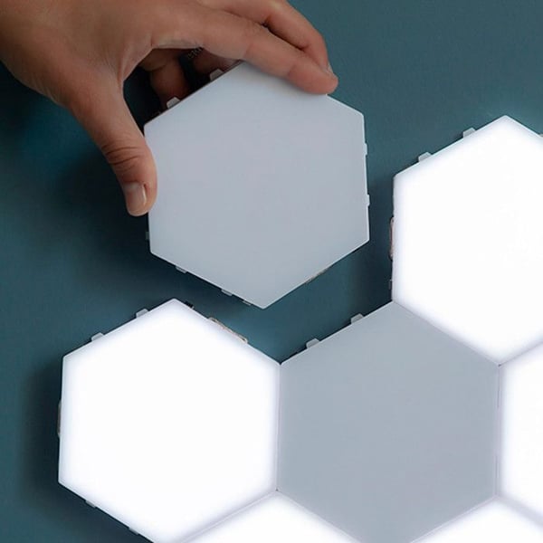 Set med InnovaGoods Tilight magnetiska och taktila modulära LED-paneler (paket med 3)