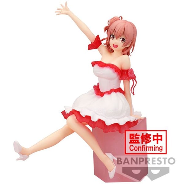 Figur - BANPRESTO - Yui Yuigahama - Ros - Sittande ställning - Vänlig leende