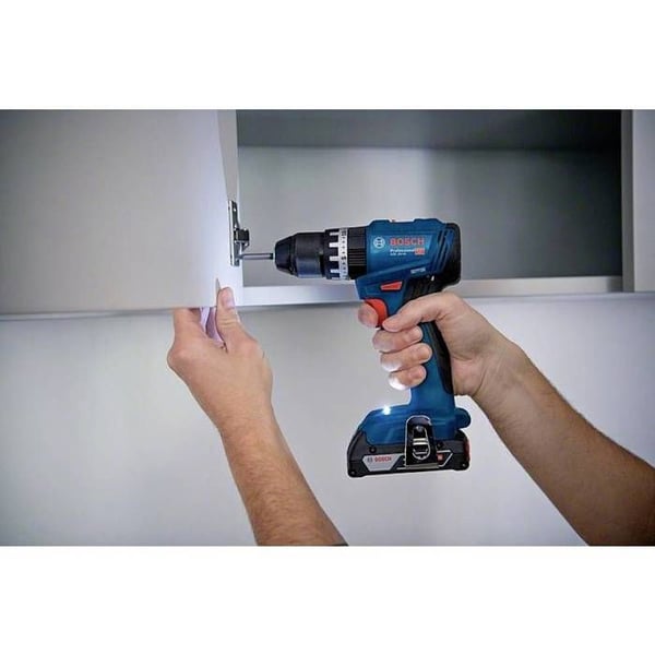 Slagborrmaskin - Bosch - GSB 18V-45 - Trådlös - 2 Li-ion-batterier 2,0 Ah - 18 volt