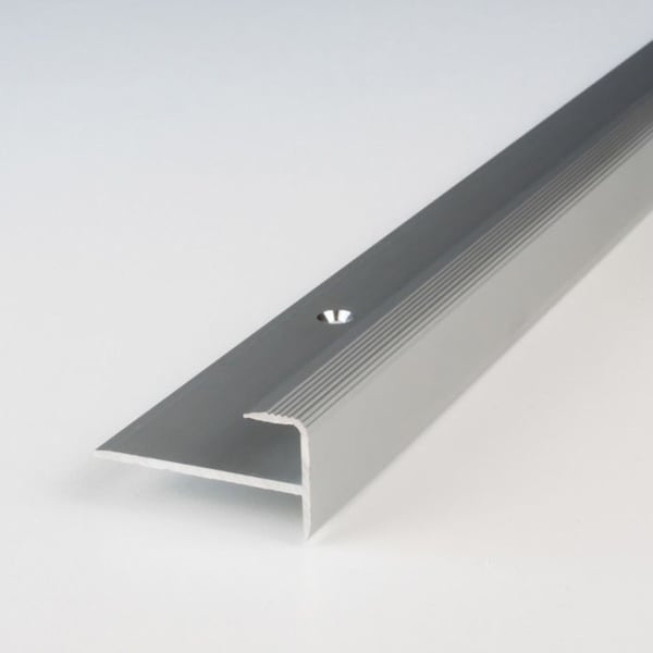 Aluminium anodiserad silvertröskel L 10 mm H 8,5 mm Genomborrad 1 st