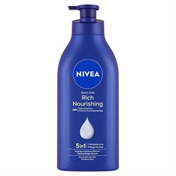 Rich Nourishing Body Milk - NIVEA - 625ml - Alla hudtyper - Kombination - Mjölk
