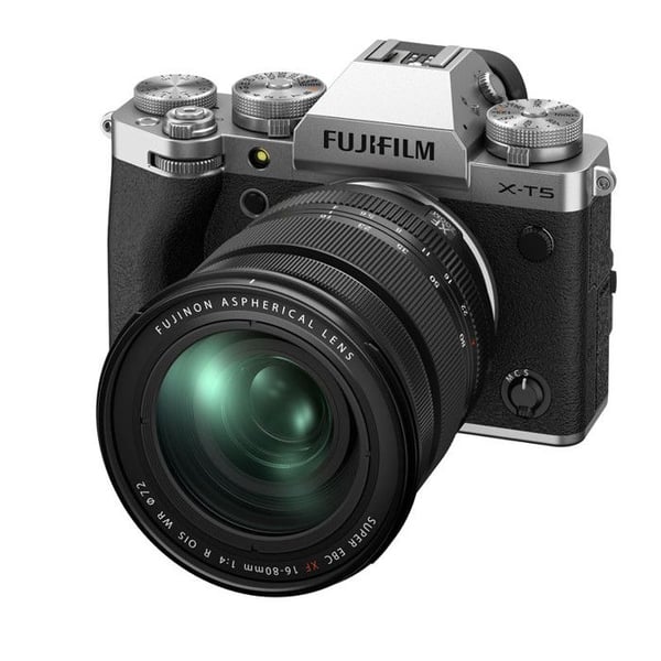 FUJIFILM X-T5 Silver + 16-80mm