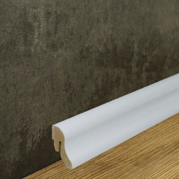 PROVISTON MDF Sockel 22 x 40 x 2400 (minsta beställningsmängd) mm vit Belagd MDF-kärna 60 meter | 25 stycken