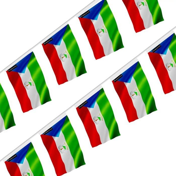 Girland – Flagga för Ekvatorialguinea – 14 x 21 cm – Polyester – Att hänga – 50 stycken