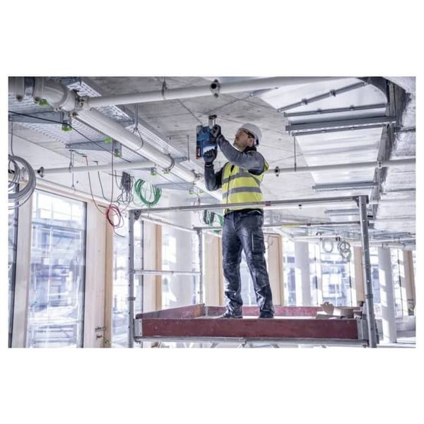 Bosch Professional GBH 18V-22 SDS-Plus-slagsvaterpistol trådlös 18 V 4 Ah Li-Ion + 2 batterier, + laddare, + väska