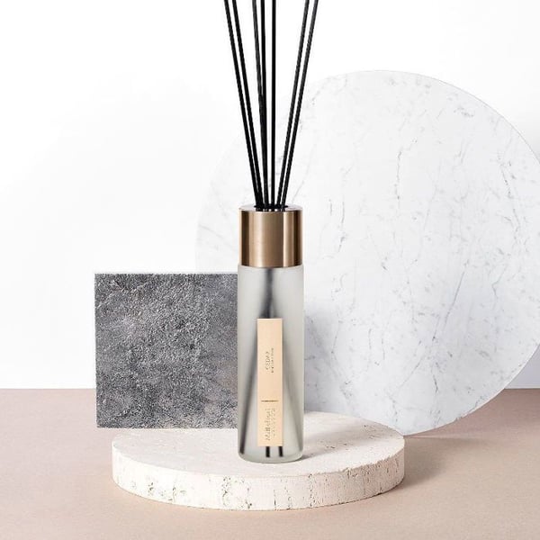 Diffuser med pinnar - MILLEFIORI - Guldsafran - 350 ml - Glas - 7 pinnar