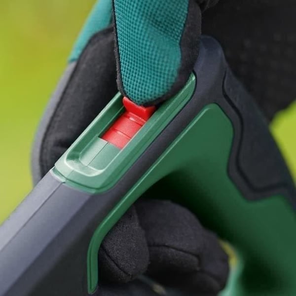 Bosch sladdlös lövblåsare - UniversalLeafBlower 18V-130 - 06008A0600