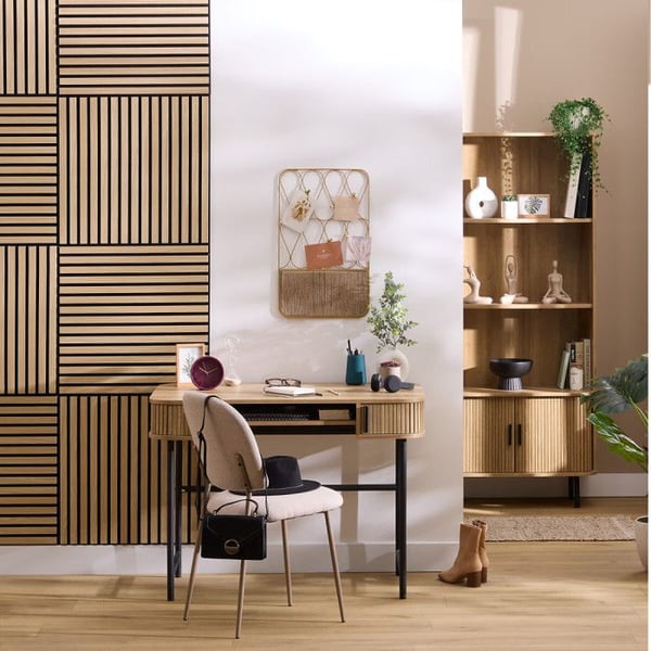 Dekorativ panel med träreglar Colva - 60 x 60 x 2,1 cm - Ljus ek-effekt