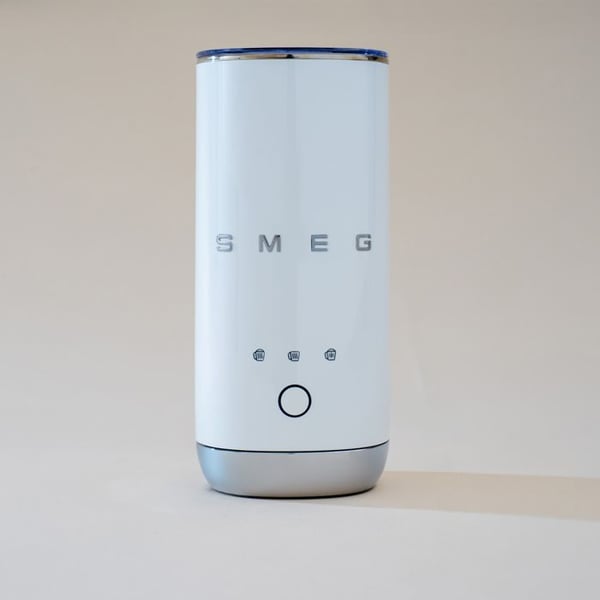 Maitovaahdotin - Smeg