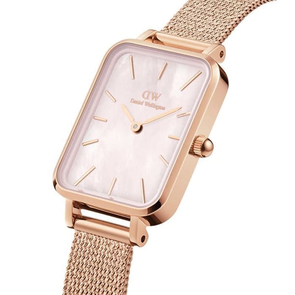 Dameur DANIEL WELLINGTON QUADRO i Rosaguld Stål