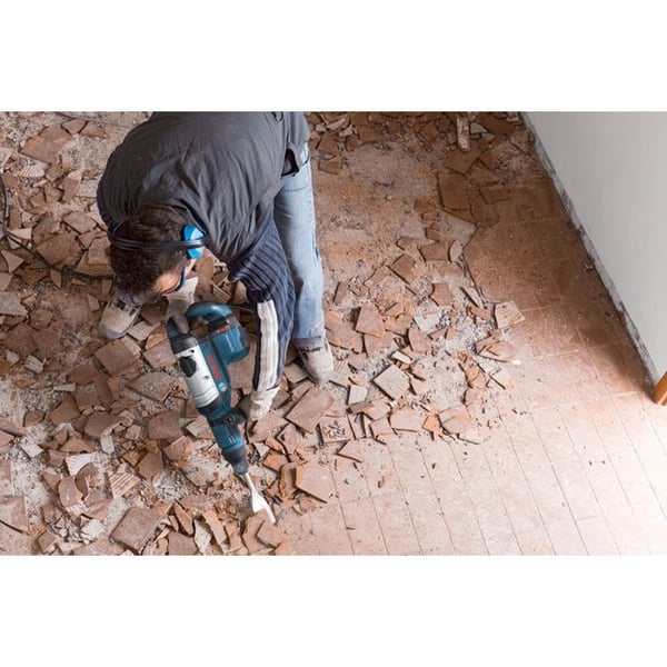 Bosch Professional GSH 7 VC - SDS-max jackhammer - 1500W 13J - Horisontell förlängd mejsling