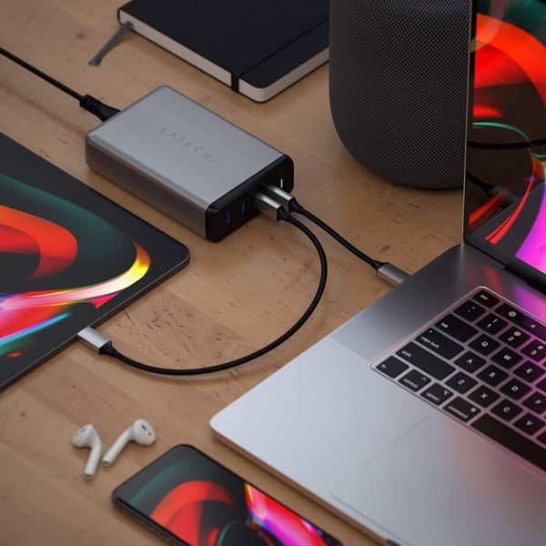 Kontoroplader - Satechi - USB-C PD 108W - 2 USB-C porte - Hurtig opladning - Sort
