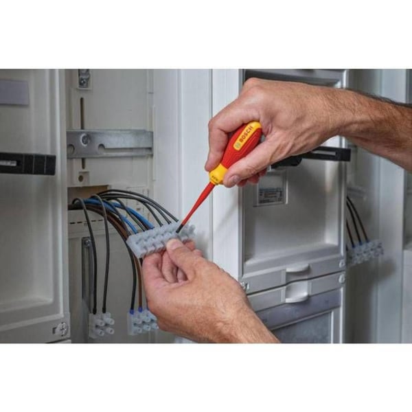 Tournevis VDE - BOSCH - SL3,5x75 - Isolerad upp till 1000V - Ergonomiskt handtag - Flat spets