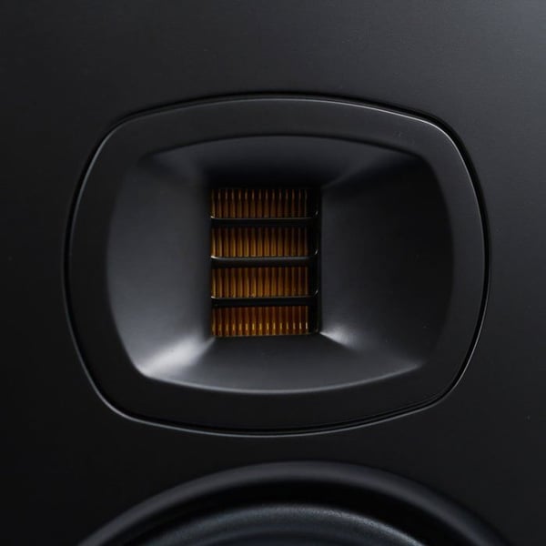 Adam Audio T7V (huone) Monitorikaiutin