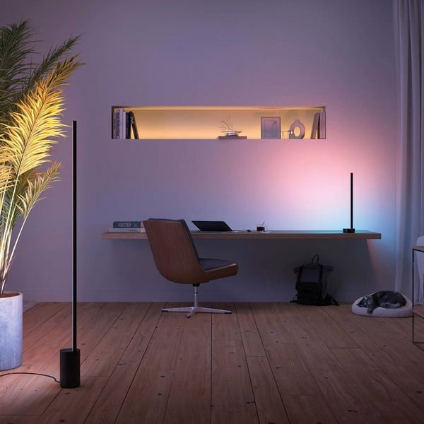 LED-golvlampa - PHILIPS HUE - Gradient-tecken - vit och färgad ljus - stor format - svart