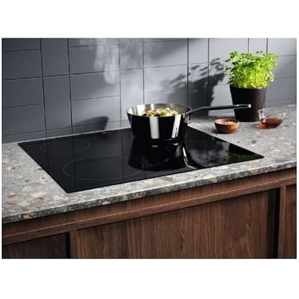 Electrolux Serie 300 KIB60424CK Sort indbygningsmodel 60 cm Induktionskogeplade 4 Kogeplader