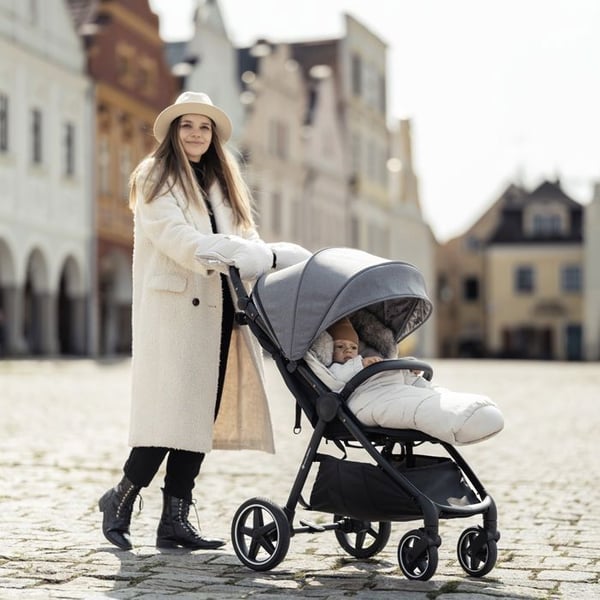 PETITE&MARS Chancelière Arctic 4i1 Grøn / Bilstol / Barnevogn / Lift / Ægte Khaki