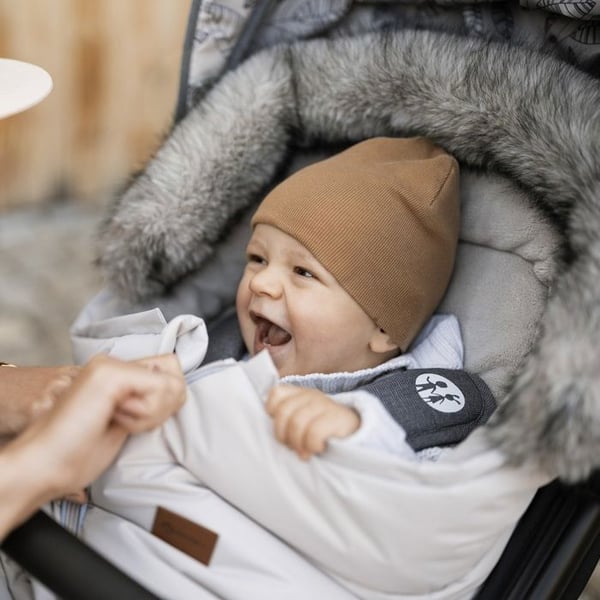PETITE&MARS Chancelière Arctic 4i1 Grøn / Bilstol / Barnevogn / Lift / Ægte Khaki