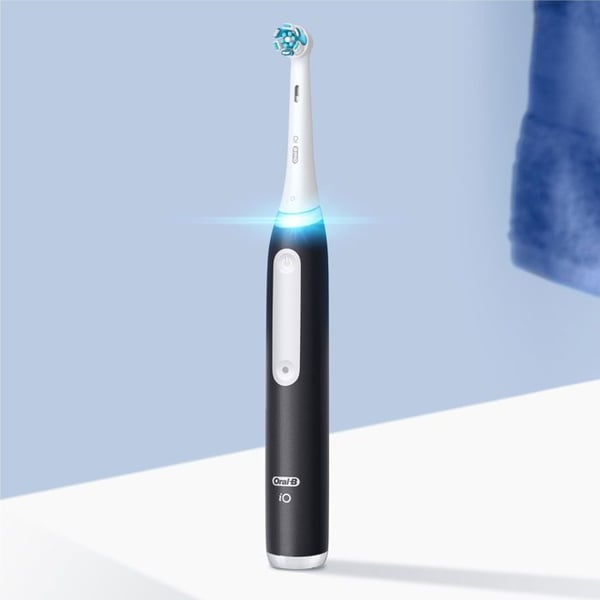 Oral-B iO 3 DUO svart och blå