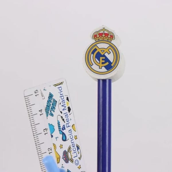 Real Madrid pennset