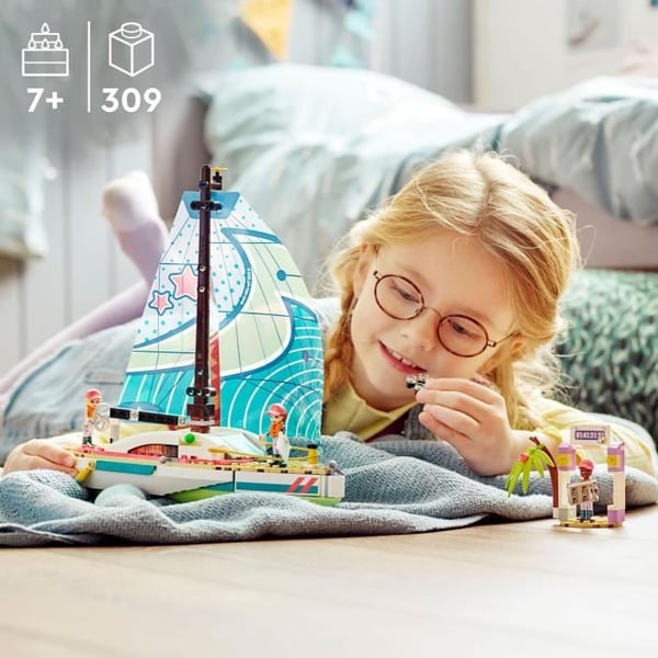 LEGO 41716 Friends Stephanies äventyr till sjöss, leksaksbåt och drönare, resa med minidockor, barn från 7 år