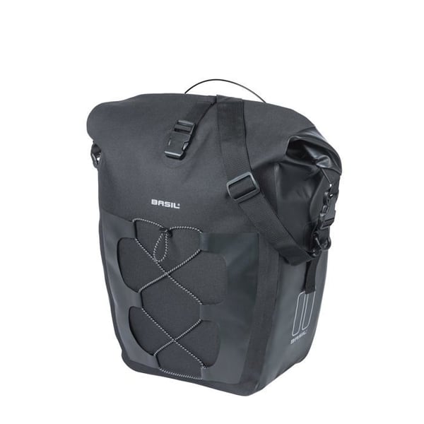 Vattentät cykelväska - Basil - 15 l - Svart - MIK Studs system - Avtagbar - Mjuk - 16x27x38 cm