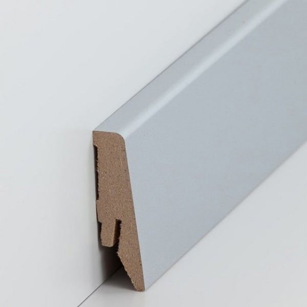 PROVISTON Sockel nr 226 MDF 18 x 58 x 2500 mm silver för att limma, klämma, skruva & spika Belagd MDF-kärna 25 meter | 10 stycken