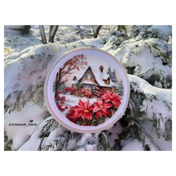 Kit för korsstygn Luca-S "Hus i skogen" 17×17 cm – Aida 16ct, 44 färger