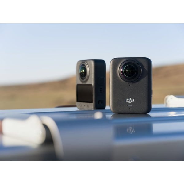 Kamera 360° - DJI - Osmo 360 Paket Äventyr - 8K native - Sensor 1” - Inkluderade tillbehör