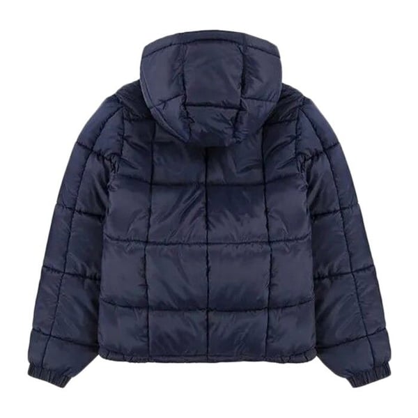 LEVIS® Kids MDWT jackan i Ocean Cavern är ett stiligt och funktionellt vintermust-have för pojkar. Denna jacka
