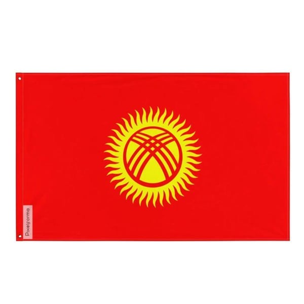 Kirgisistans flagga – 120 x 180 cm – Hållbar polyester – 2 metallöglor – Inomhus / Utomhus – Pixelforma