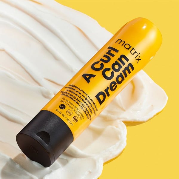 Matrix A Curl Kan Drømme Vægtløs Fugtighedsconditioner 300ml