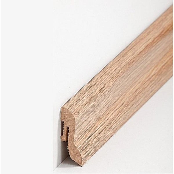 PROVISTON Sockel nr 338 Gjuten 20 x 40 x 2500 mm ek MDF belagd 12,5 meter | 5 stycken