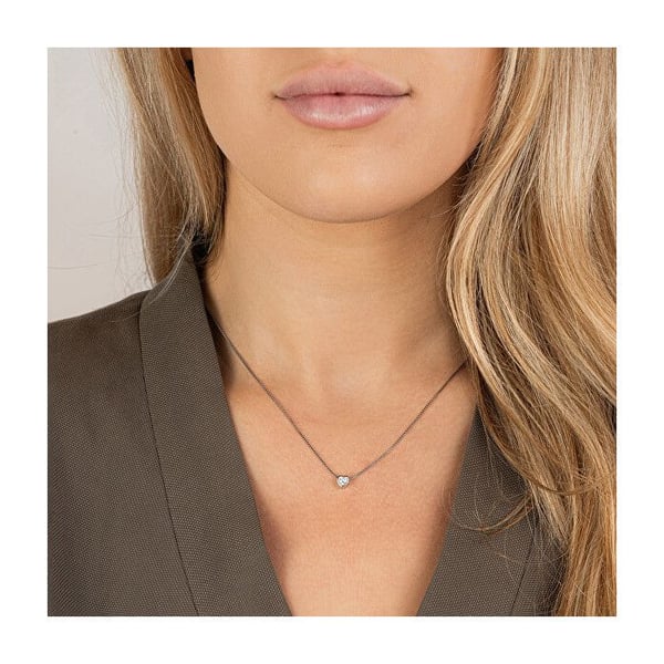 Halsband i silver med hjärta AJNA0002