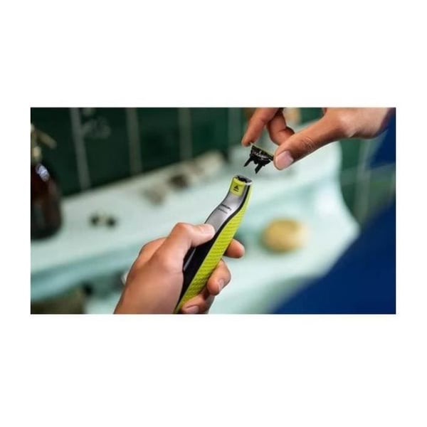PHILIPS - 2 kpl OneBlade-parranajohoitajaan QP420.50 sopivia teriä