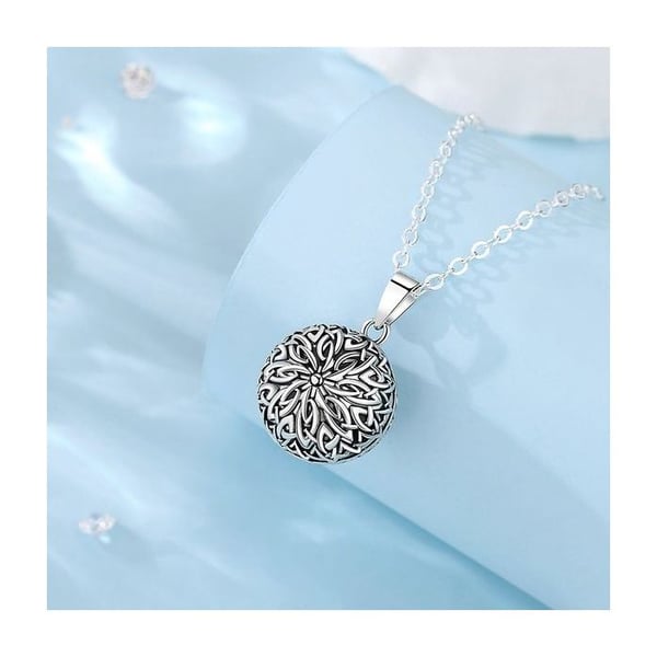 Graviditet bola halsband graverad blomma barock stil