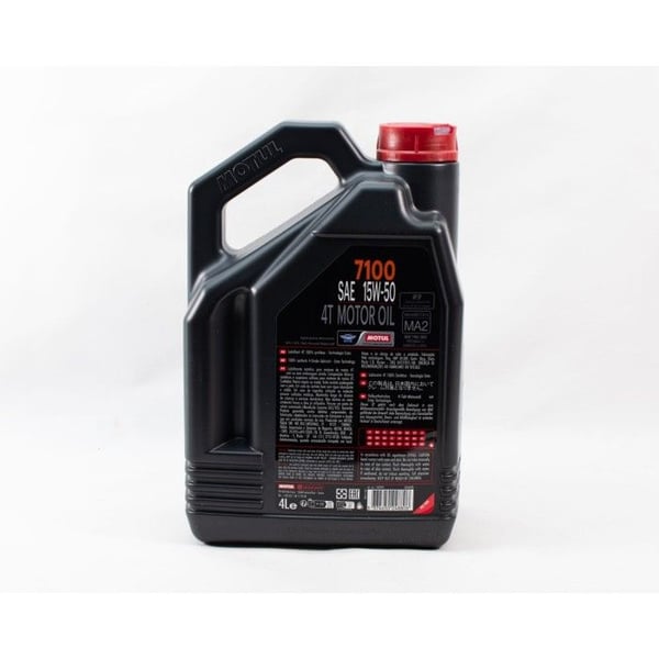 Bidon med Motul 15W-50 7100 MA2 100% syntetisk olja för motorcykel 4T 4L