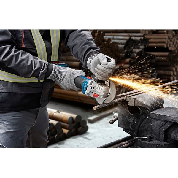 Vinkelslipmaskiner 125 mm - GWS 18V-8 - BOSCH - med 2 Batterier 18V 4.0Ah - laddare - L-Boxx - 06019N9002