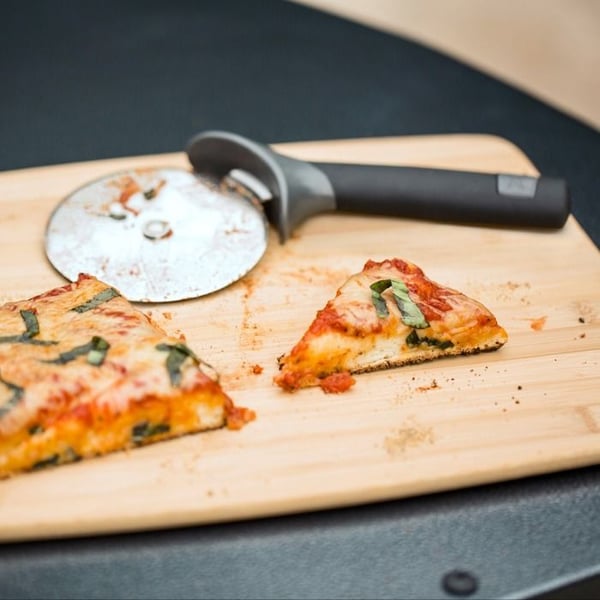 Pizzahjul - WEBER - 10 cm blad - Rostfritt stål - Bekvämt grepp