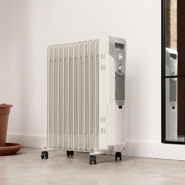 Cecotec Elektrisk Oljeradiator ReadyWarm 11000 Space. 11 Moduler, Låg Förbrukning, 2500 W, 3 Nivåer