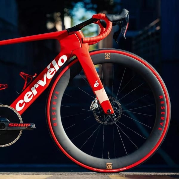 Renkaat 700 x 28 vittoria corsa pro edition speciale musta-punainen graphene 2.0 tubeless ready ts (28-622) yhteensopiva hookless
