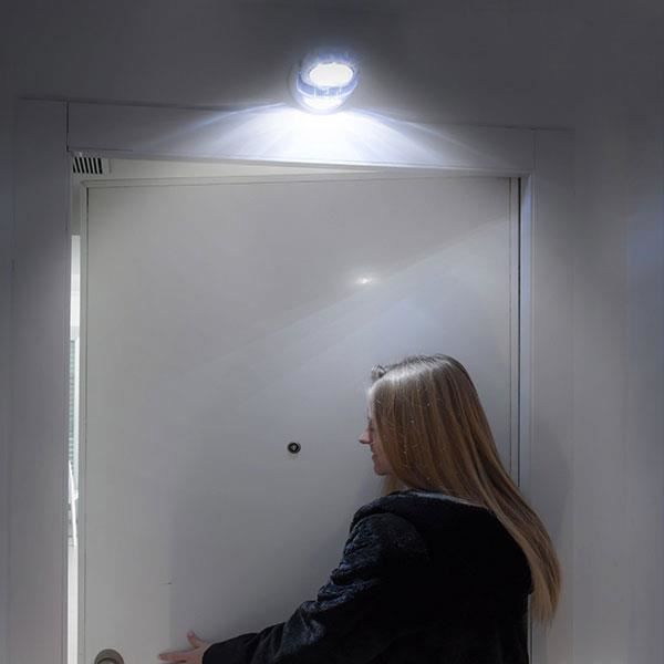SHOP-STORY - LED Lampe Uden Ledning Med 360° Drejelig Bevægelsessensor Indendørs Udendørs