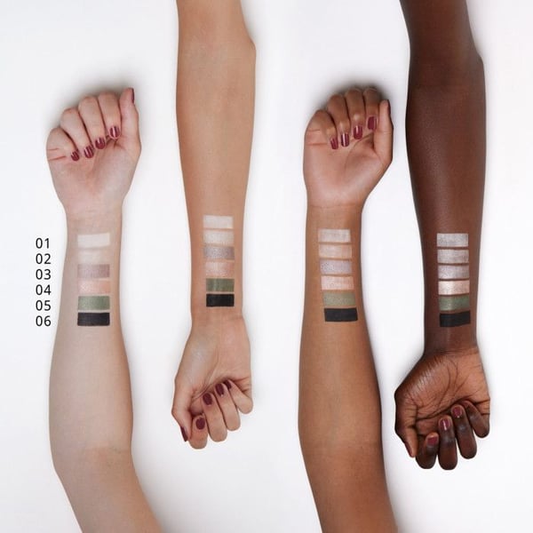 Essence - Ultra Soft Soft Touch Eyeshadow - 01 The One