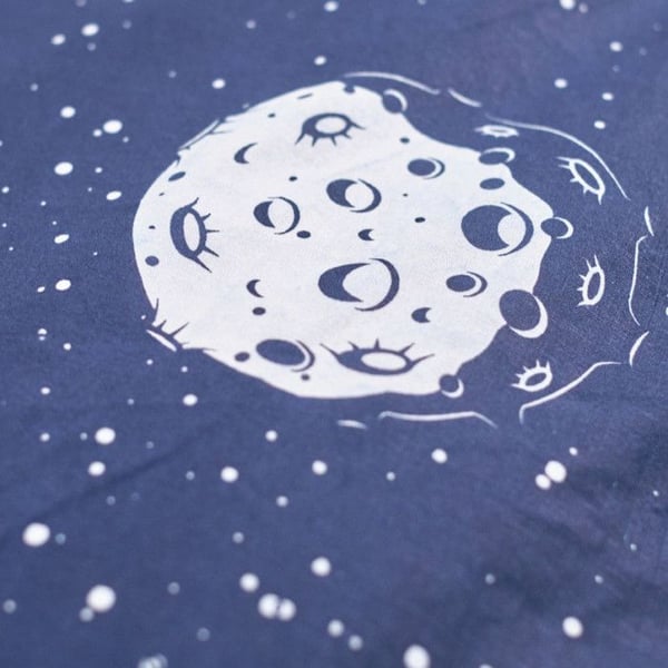 Sängkläder 140 x 200 "Happy Moon" Vändbar 100% Bomull / 57 Trådar/cm² - -